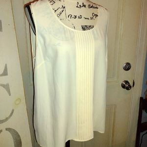 Talbots cream sleeveless shell